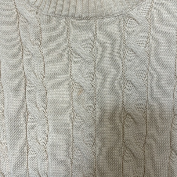 Found missing items - Brooks brothers cream cable knit sweater - Picture 3 of 3